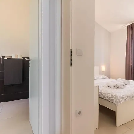Martha In Istria With Private Pool - Wellness & Table Tennis For 12 Persons Villa Žminj