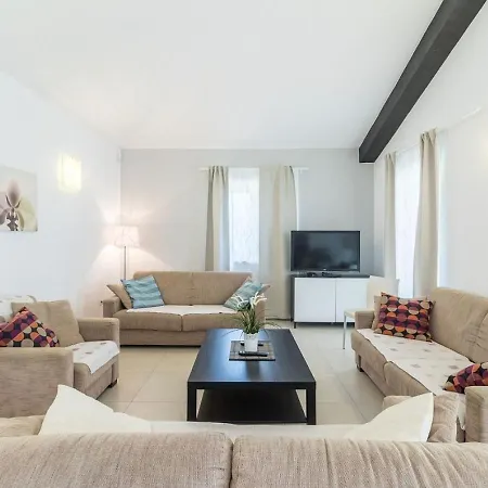 Villa Martha In Istria With Private Pool - Wellness & Table Tennis For 12 Persons *