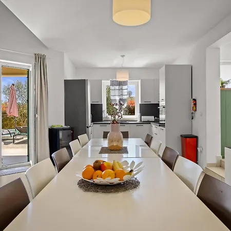Martha In Istria With Private Pool - Wellness & Table Tennis For 12 Persons ヴィラ *