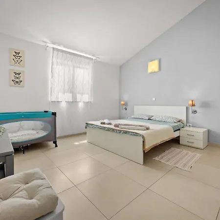 ヴィラ Martha In Istria With Private Pool - Wellness & Table Tennis For 12 Persons