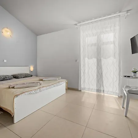 Martha In Istria With Private Pool - Wellness & Table Tennis For 12 Persons Žminj